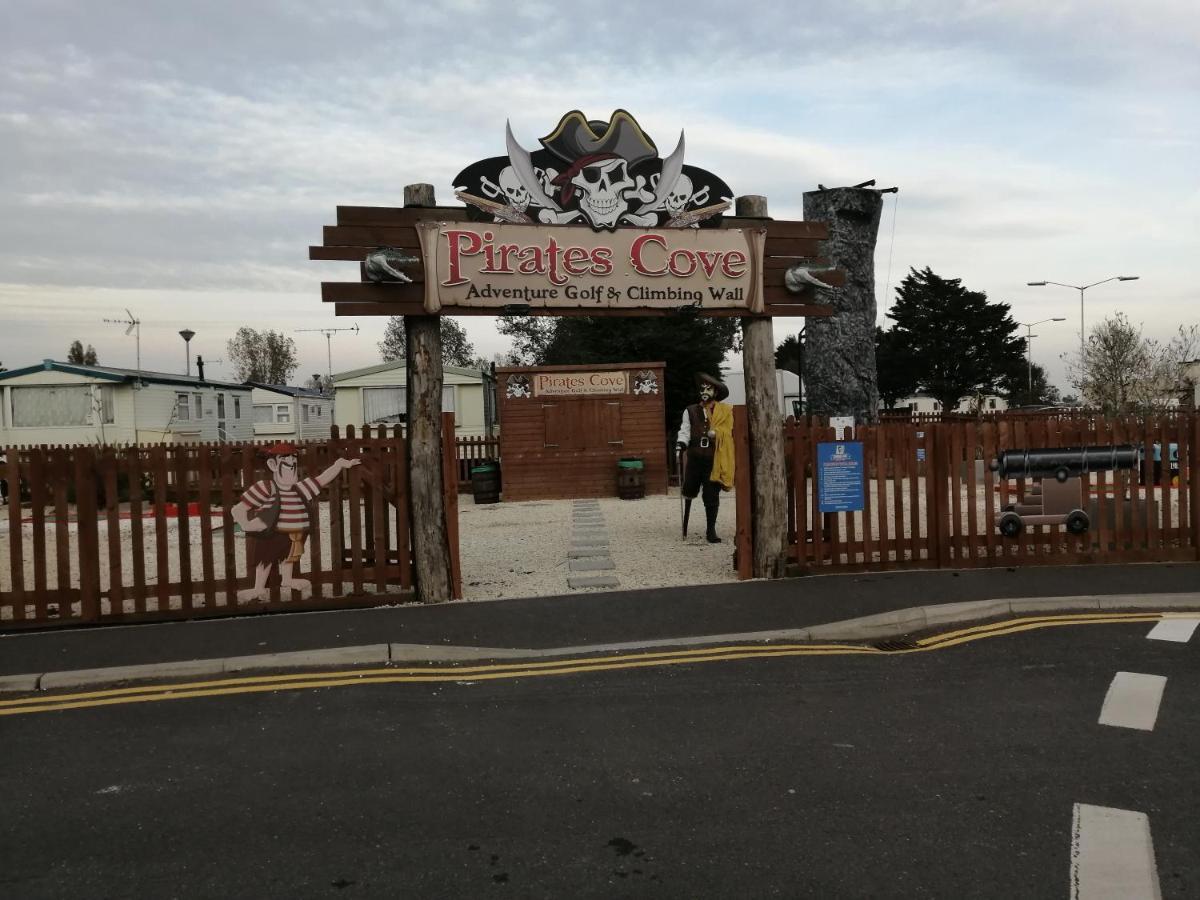 617 seawick Hotel Jaywick Sands Luaran gambar